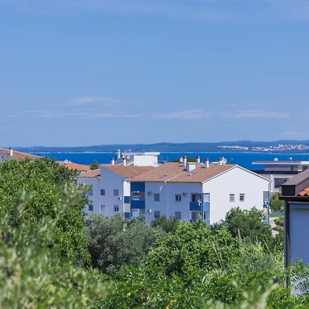 Licardo By Interhome Tatil Evi *