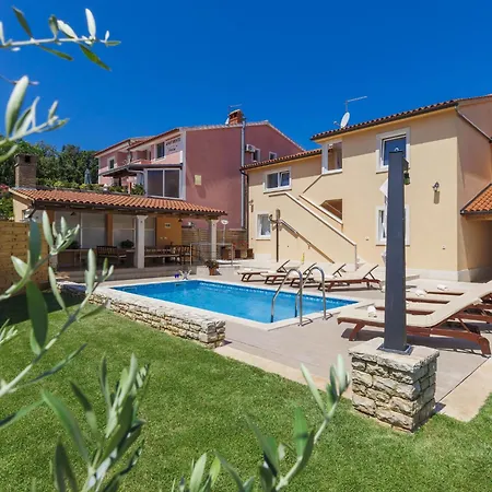 Holiday Home Licardo By Interhome Štinjan