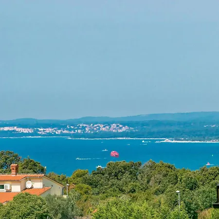 Licardo By Interhome Tatil Evi