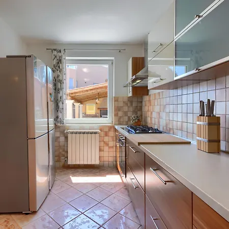 Holiday home Holiday Home Licardo By Interhome Stinjan