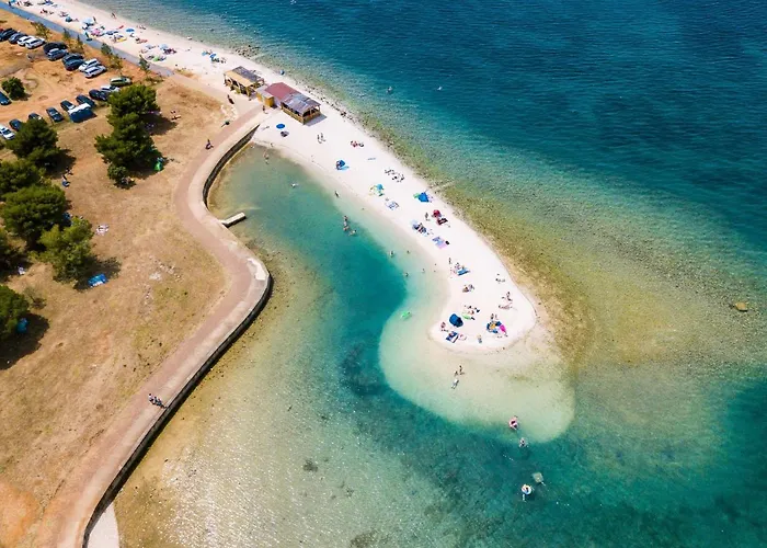 Licardo By Interhome