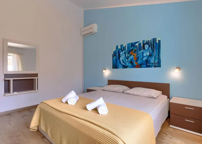 Licardo By Interhome Vakantiehuis Štinjan