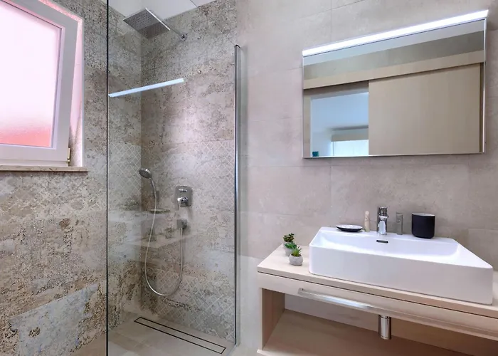 Licardo By Interhome Vakantiehuis Štinjan