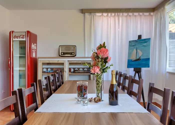 Licardo By Interhome Vakantiehuis